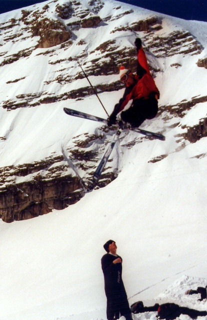 Telemarker: Micha Ewald <br> Foto: Peter Hutzler <br> Location: Zugspitze <br> Date: March 2000