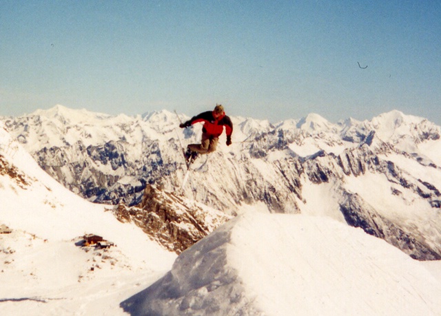 Telemarker: Micha Ewald <br> Foto: Peter Hutzler <br> Location: Hintertux <br> Date: September 2001!