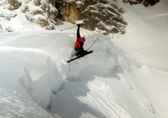 Telemarker: Micha Ewald <br> Foto: Peter Hutzler <br> Location: Zugspitze <br> Date: Feb 2000
