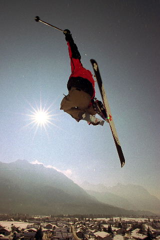 Telemarker: Micha Ewald <br> Foto: Peter Hutzler <br> Location: Wallgau, Germany <br> Date: February 2005