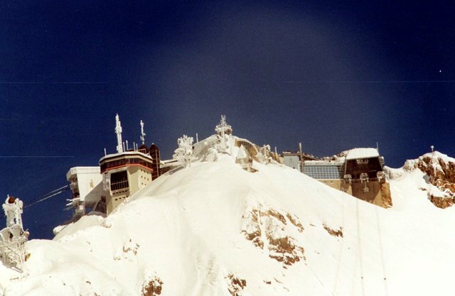 Foto: Micha Ewald <br> Location: Zugspitze <br> Date: March 2002